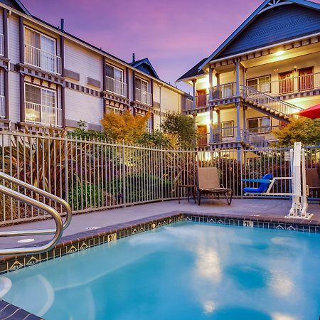 Best Western Plus Bayshore Inn Eureka Exterior foto
