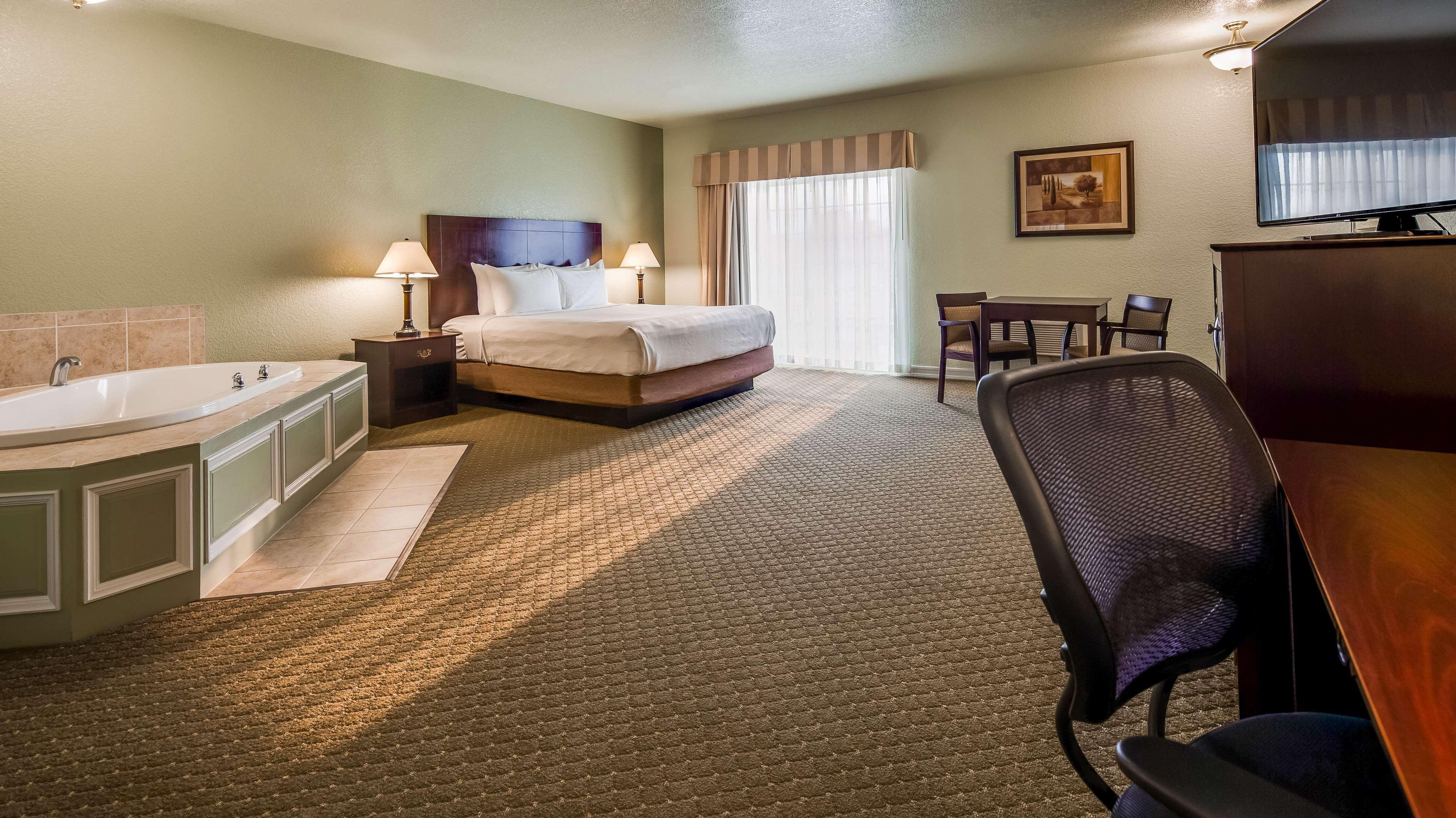 Best Western Plus Bayshore Inn Eureka Exterior foto
