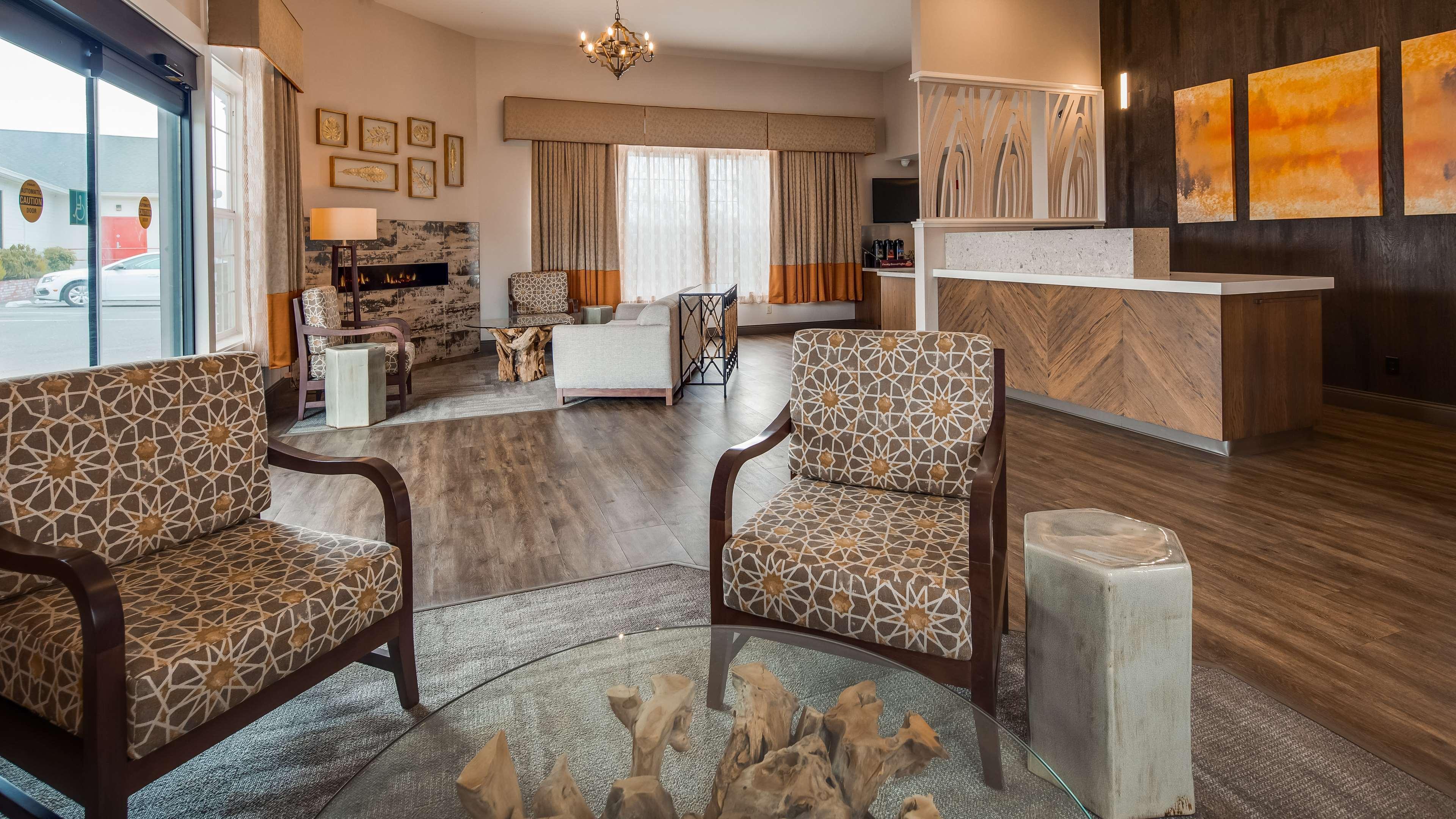 Best Western Plus Bayshore Inn Eureka Exterior foto