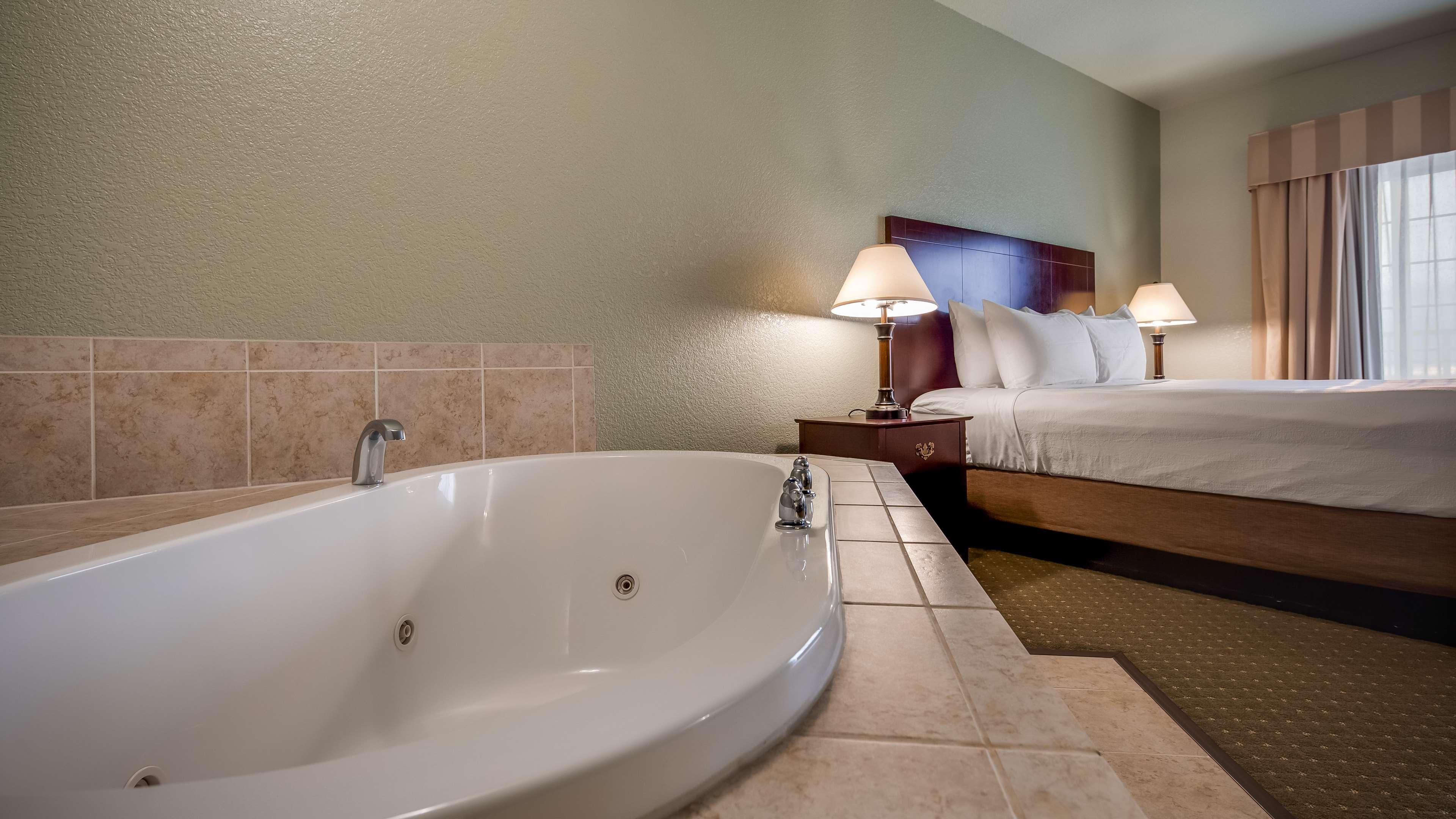 Best Western Plus Bayshore Inn Eureka Exterior foto