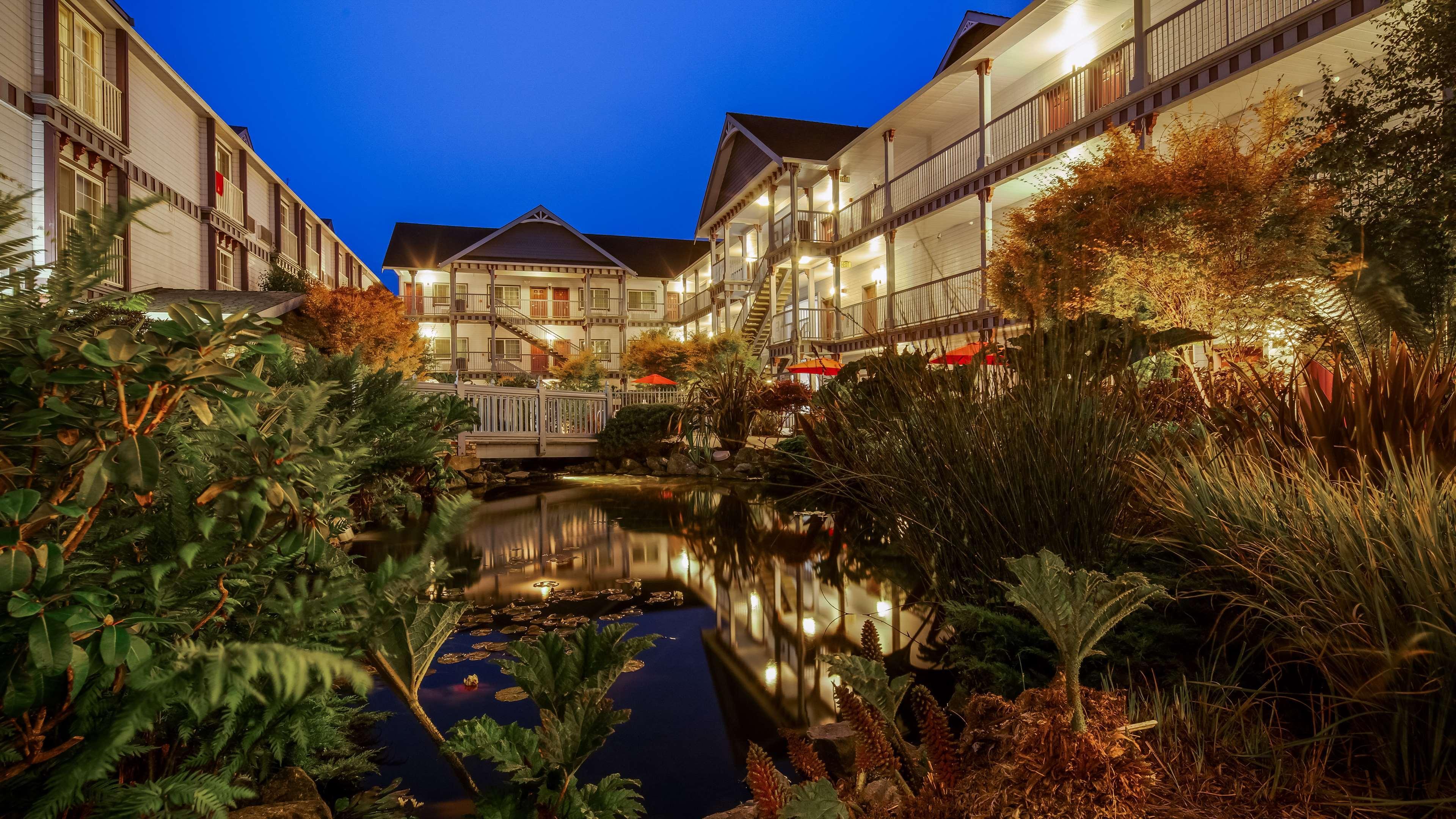 Best Western Plus Bayshore Inn Eureka Exterior foto