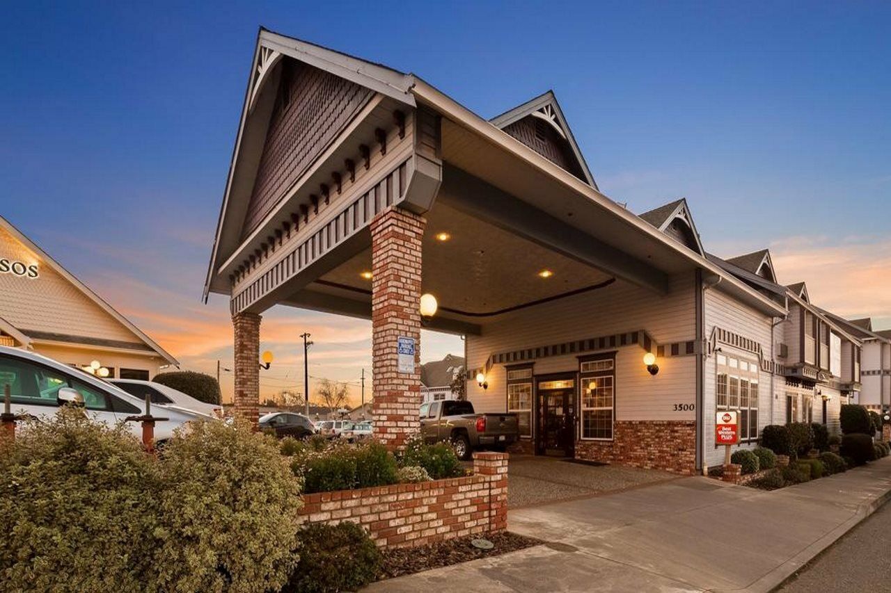 Best Western Plus Bayshore Inn Eureka Exterior foto
